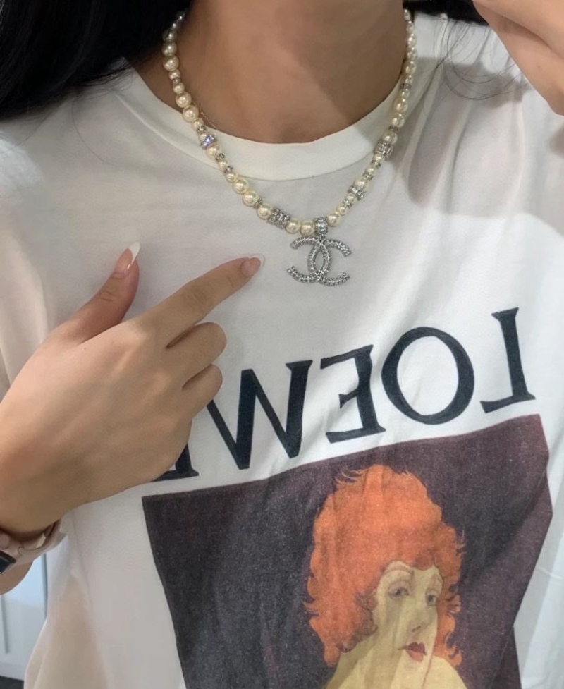 Ch**el necklaces
